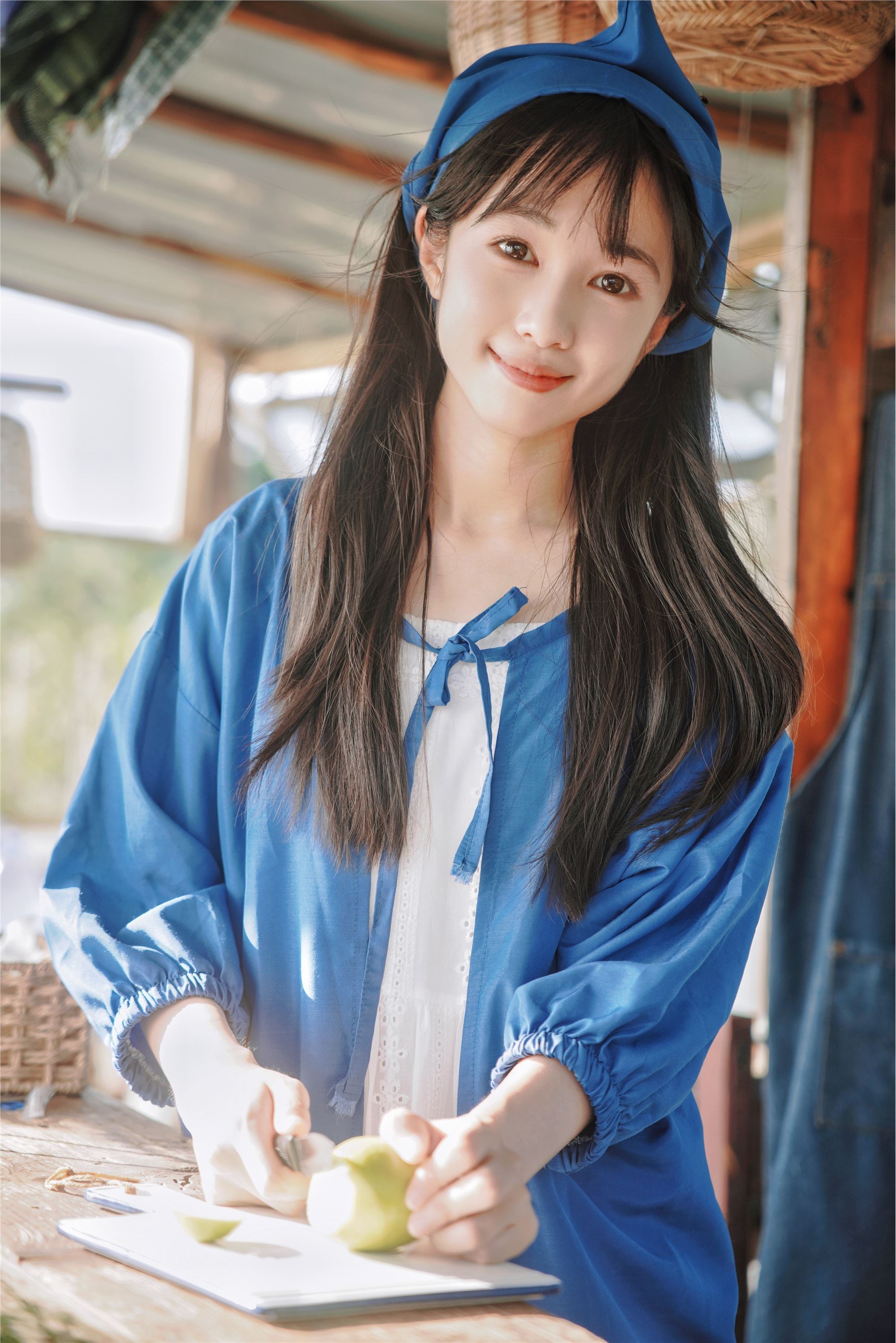 YITUYU艺图语 2025.01.08 田园暮歌，花裙少女之韵 巨大王